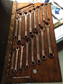 Wonderful set of Craftsman wrenches in wooden case