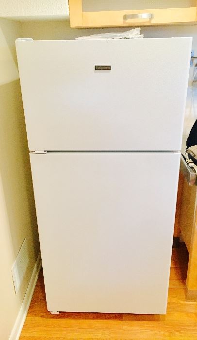 White refrigerator 