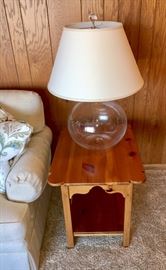 End table and high end French hand blown glass lamp