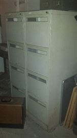 4 drawer metal file cabinets