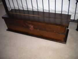 Solid wood chest