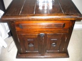 Dresser and two night stands -