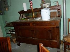 Antique Oak Sideboard (needs tlc)