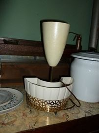 Cool Retro Planter/Lamp