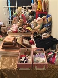 SEE LOTS of Girls Stuff