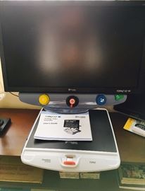 20" Freedom Scientific Topaz EZ Video Reader