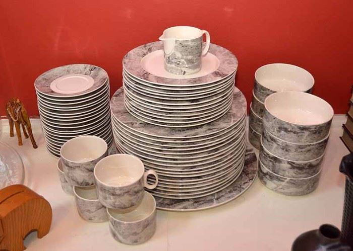 Set of Everyday Dinnerware (Marble Pattern)
