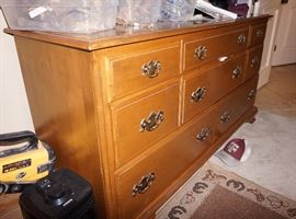 Maple dresser with mirror