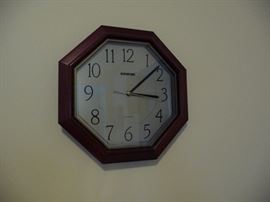 WALL CLOCK