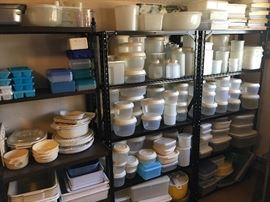 Tupperware & Rubbermaid