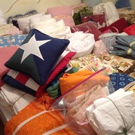 Bedspreads, comforter sets, blankets, curtains