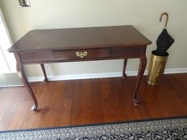 Queen Anne style desk