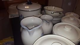 Extensive Pfaltzgraff Collection