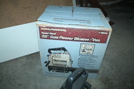 Craftsman gas blower / vac in the box