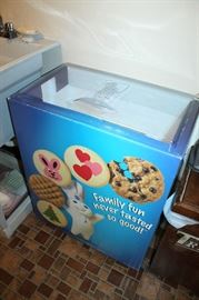 Store display (not refrigerated)