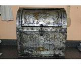 Awesome large antique bread box! This great piece has two areas for storage and measures 19x13.5x19.5