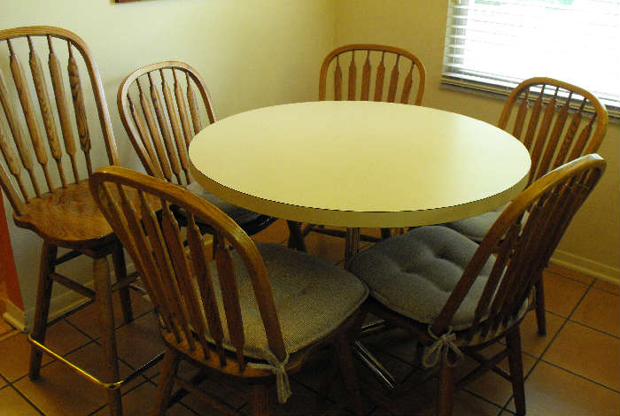 Lots Of Furniture Brass And Glass Etagere Starts On 6 19 2013