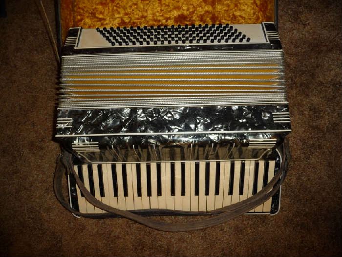 ANOTHER VIEW OF 2ND ACCORDIAN