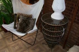 Great looking iron cage table with glass top