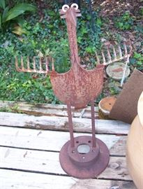 Another piece of metal art in the yard