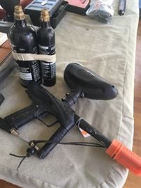 Paintball gun & cannistets