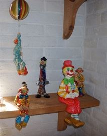 More papier mache clowns