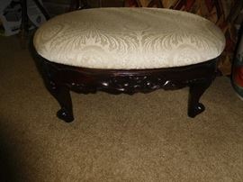 Quality solid mahogany foot rest