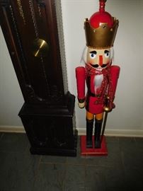 Large nutcracker soldier