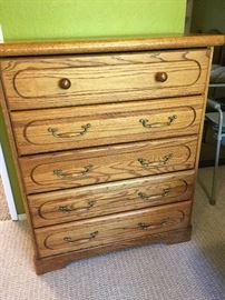 Chest of drawers