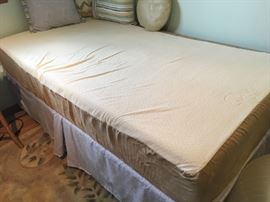 Natures Sleep Memory Foam Mattress - Twin Size