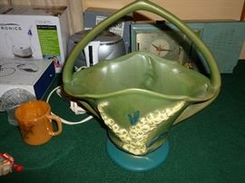 Beautiful piece of Roseville