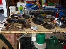 cast iron skillets