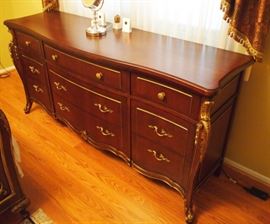 Lot 12 (detail): Dresser.