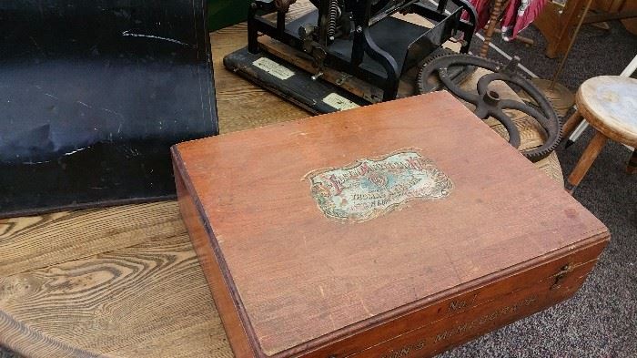 Edison Mimeograph - original box etc....very cool