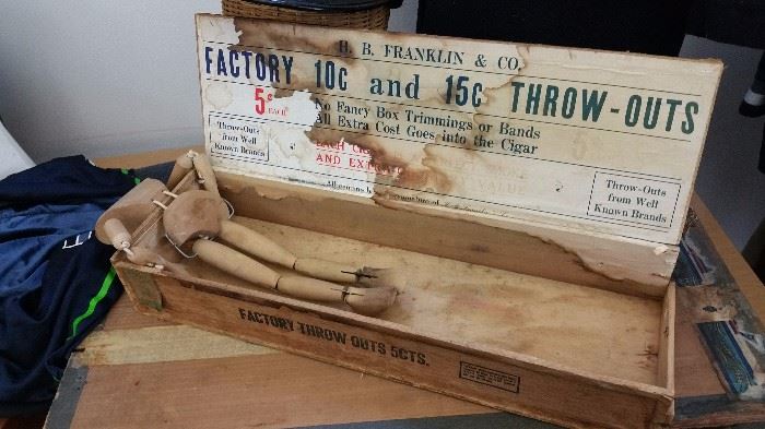vintage box....dead wooden guy