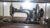 Antique Singer Sewing Machine c. 1885