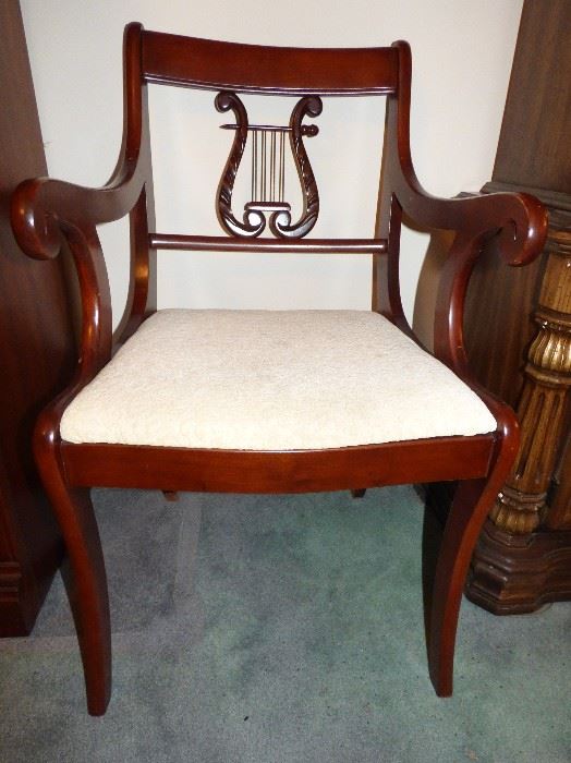 Lyre-back dining chair 
