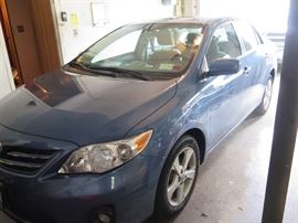 2013 Corolla 10,000 mint