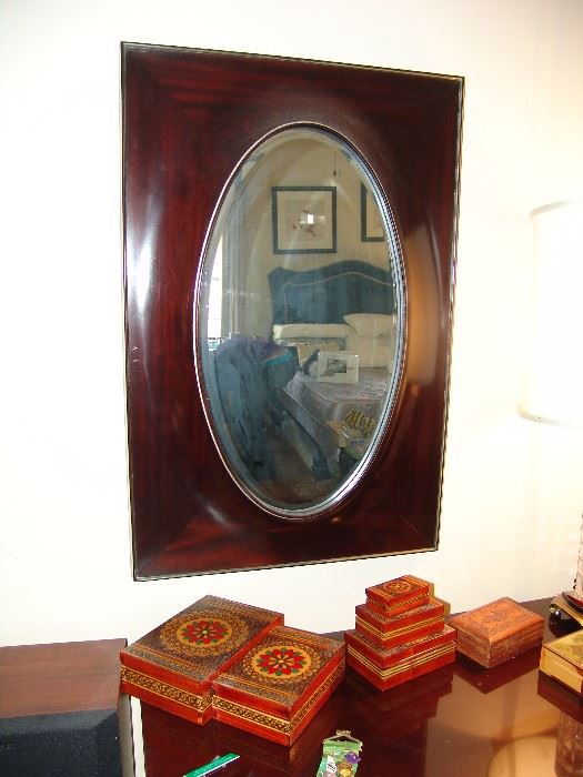 Fine Mahogany framed Baker mirror