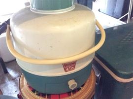 Vintage drink cooler