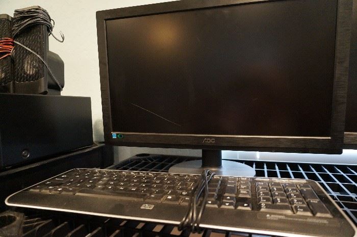 Computer Monitor and keyboard