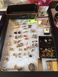 Men's Cuff links, tie tacks and pins