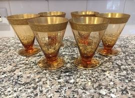 Aren't these pretty? Fruit on the bottom, then some greek yogurt, a bit of granola, repeat...and enjoy! Amber and gold gilt vintage ...