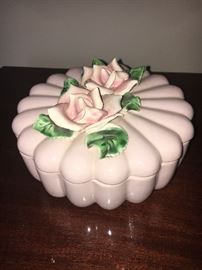 Vintage candy dish or vanity container