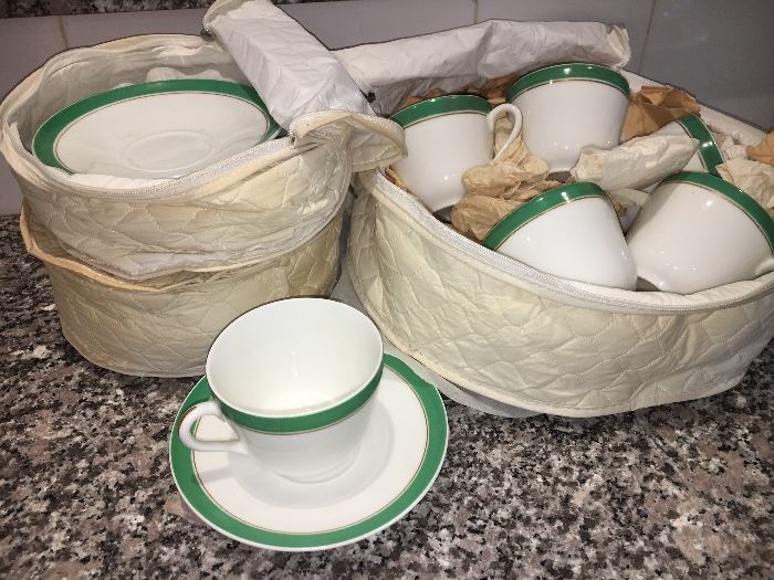Lovely little tea set, white with green rim