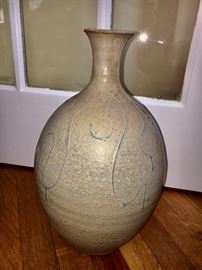 Pottery vase
