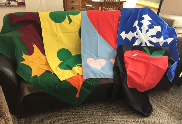 These are the flags that can be made with the patterns shown in the picture before this one.