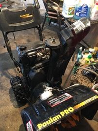 Poulan PRO snowblower - not brand new but works GREAT!