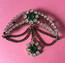 Pretty sterling vintage pin with matching