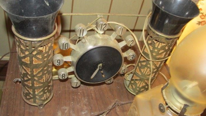 Vintage Mid Cent. Clock